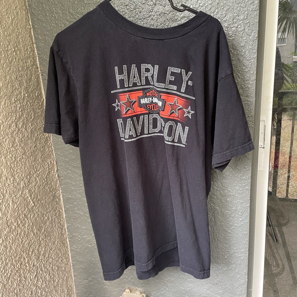 Black Harley Davidson shirt